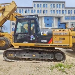CAT 320 D