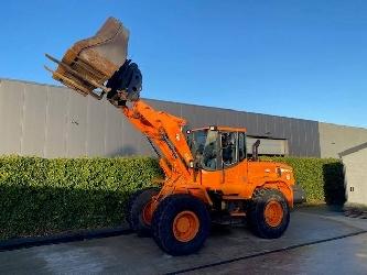 Doosan DL 200