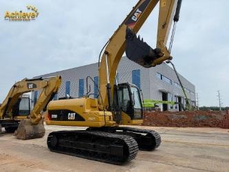 CAT 320 D