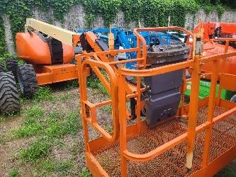 JLG 600 AJ