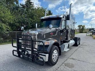 Peterbilt 567