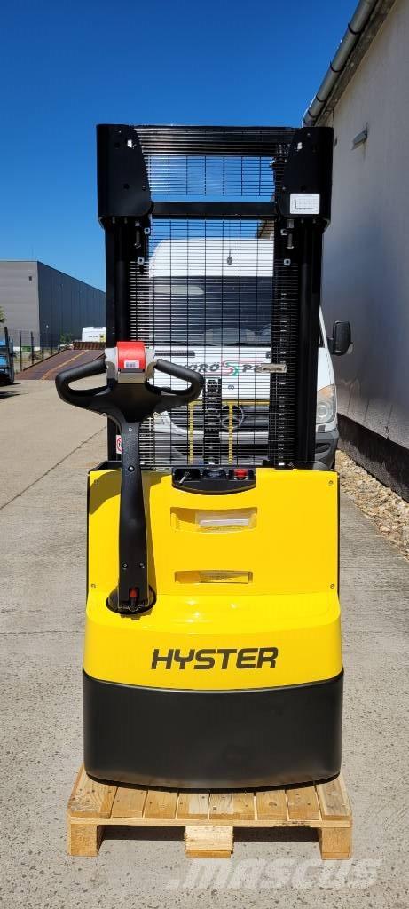Hyster S 1.6 Meeloop stapelaar