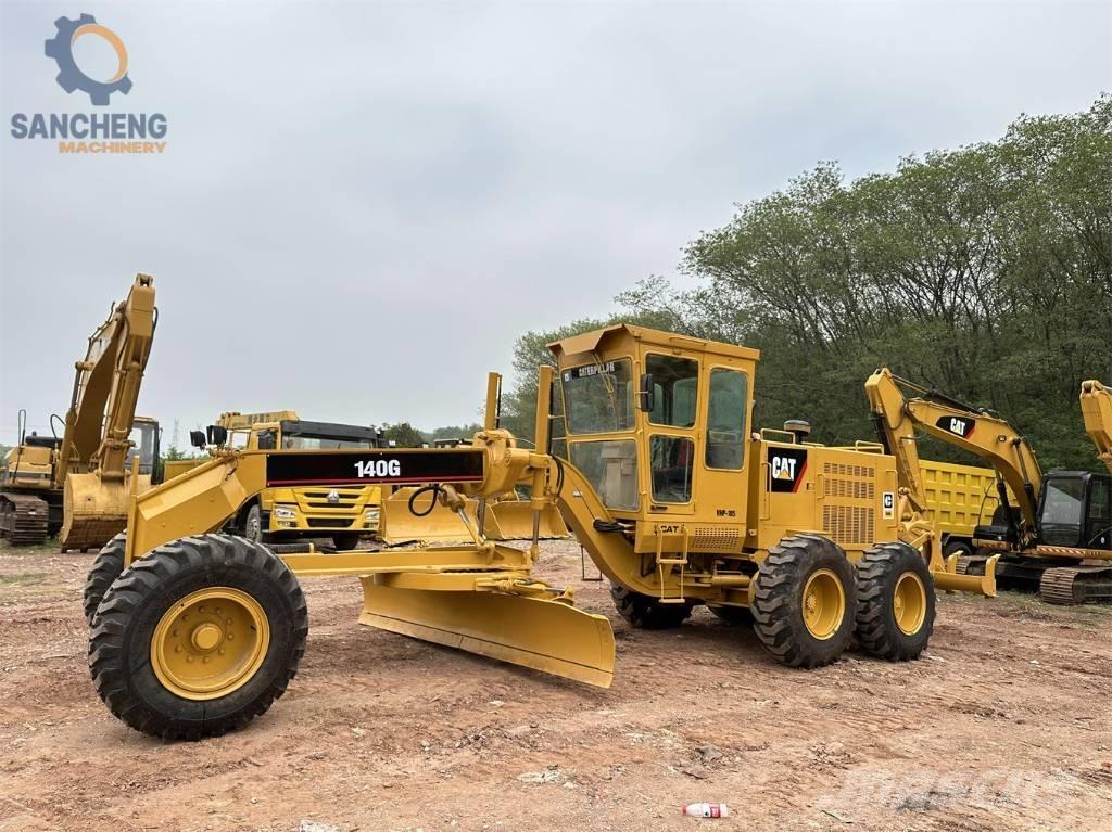 CAT 140G Graders