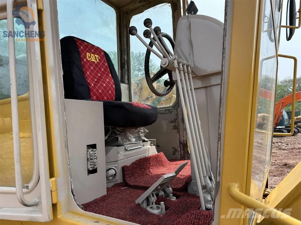CAT 140G Graders