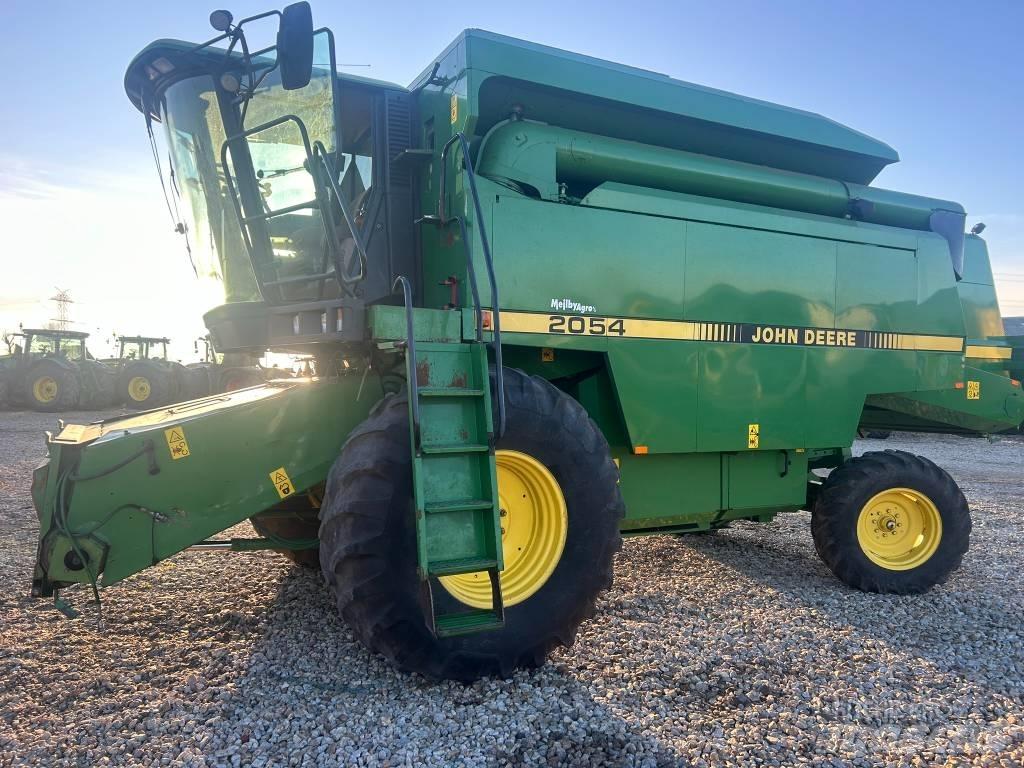 John Deere 2054 Maaidorsmachines