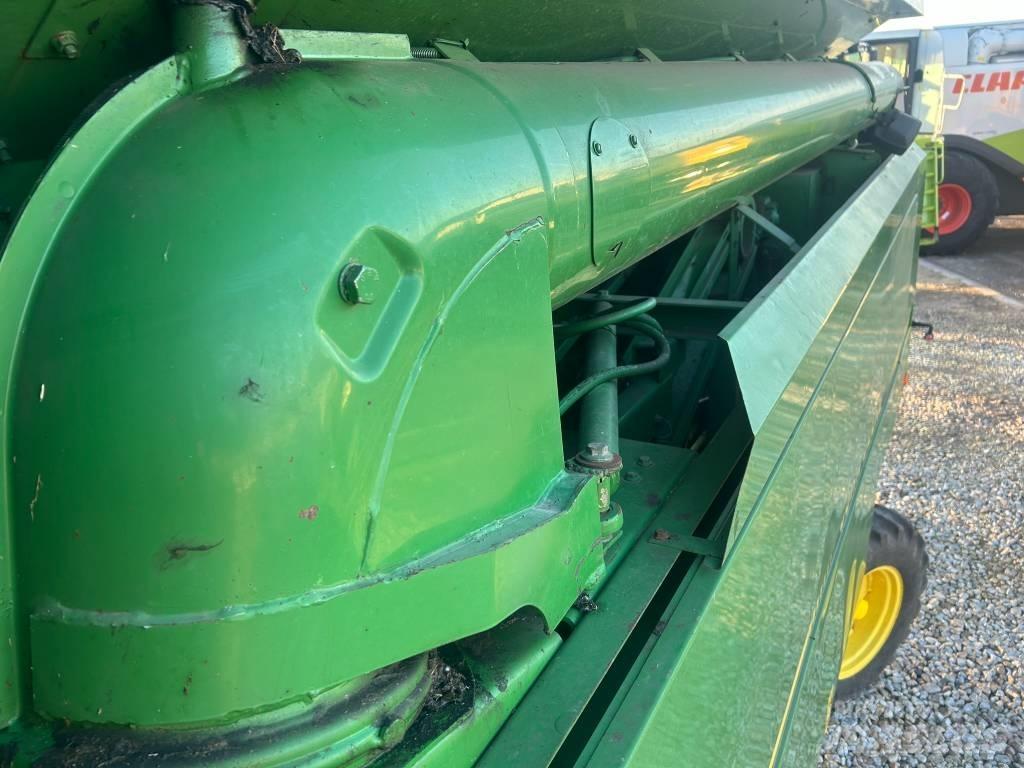 John Deere 2054 Maaidorsmachines