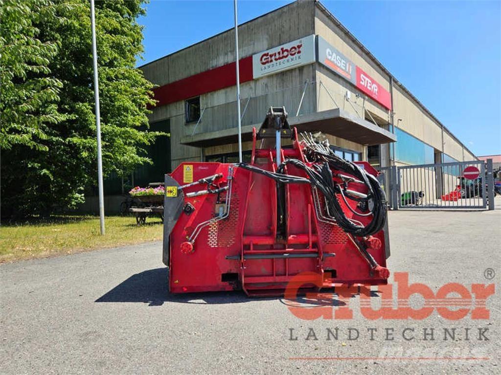 Gruber D 1800 W Uitkuilmachines