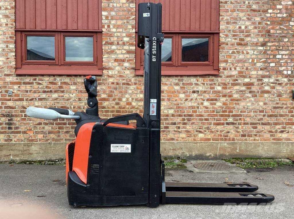 BT SPE 120 L Zelfrijdende stapelaars