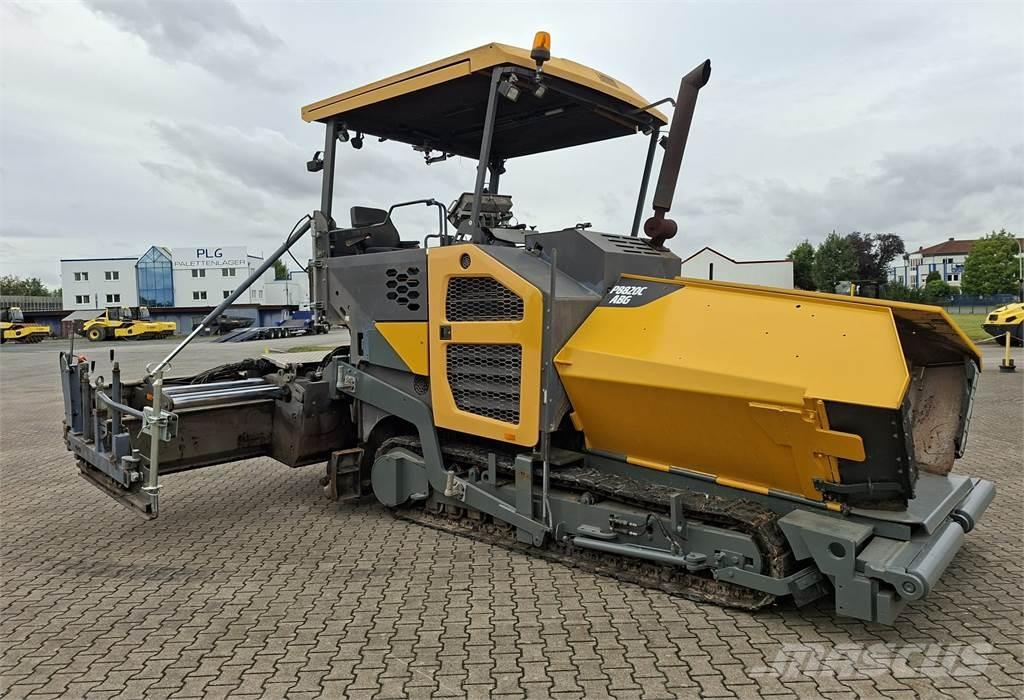 Volvo P 8820 C Asfaltafwerkmachines