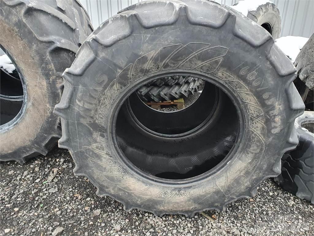 Mitas 600/65R28 x1 Banden, wielen en velgen