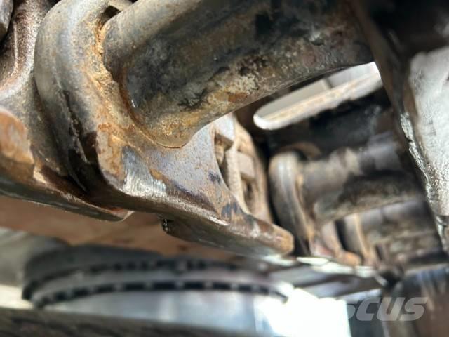 Hitachi ZX 210 LC-3 Rupsgraafmachines