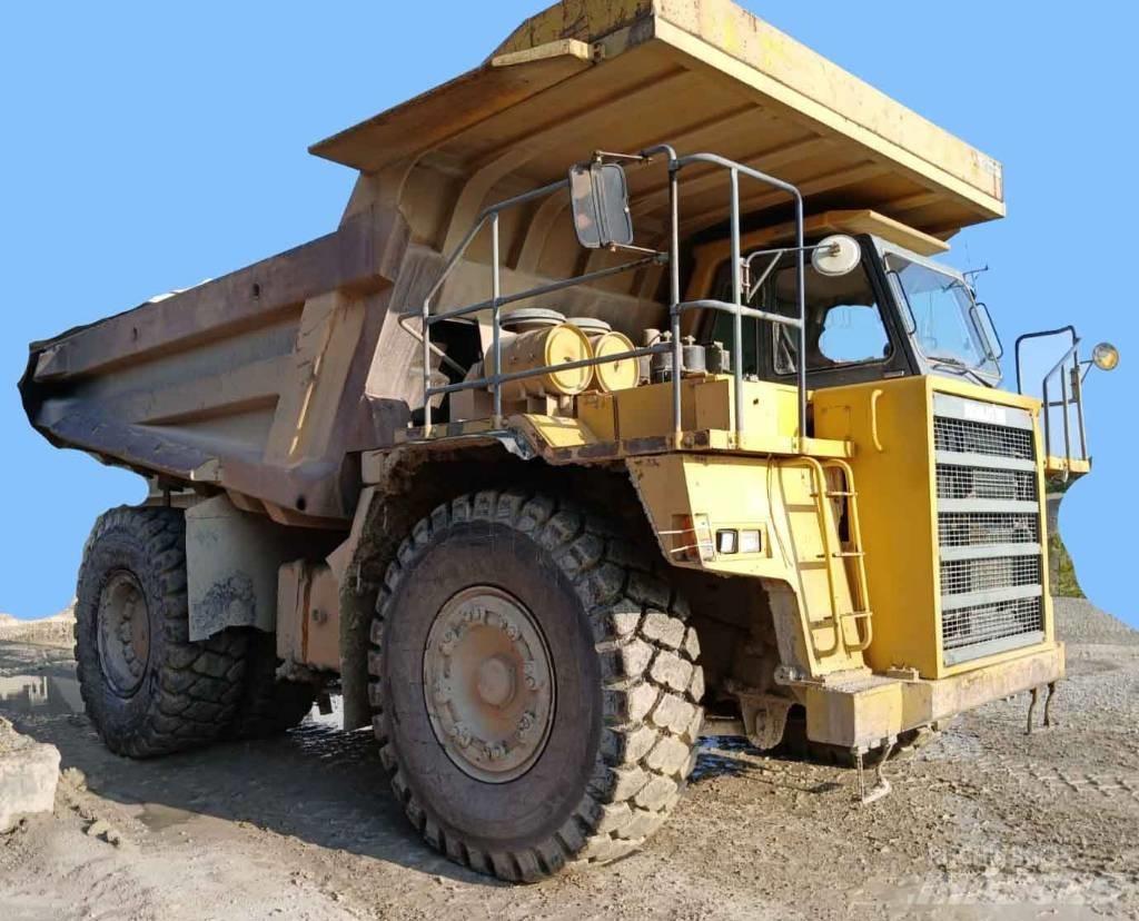 Komatsu HD 605-5 Starre dumpers