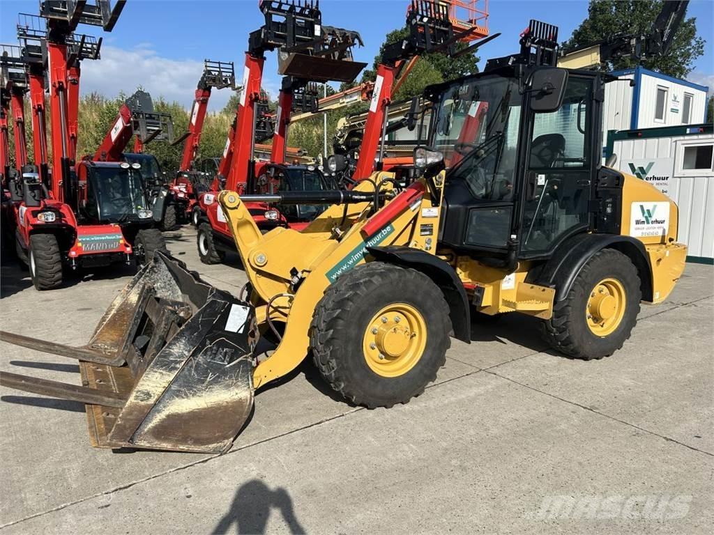 CAT 906 (9145) Schrank- en knikladers