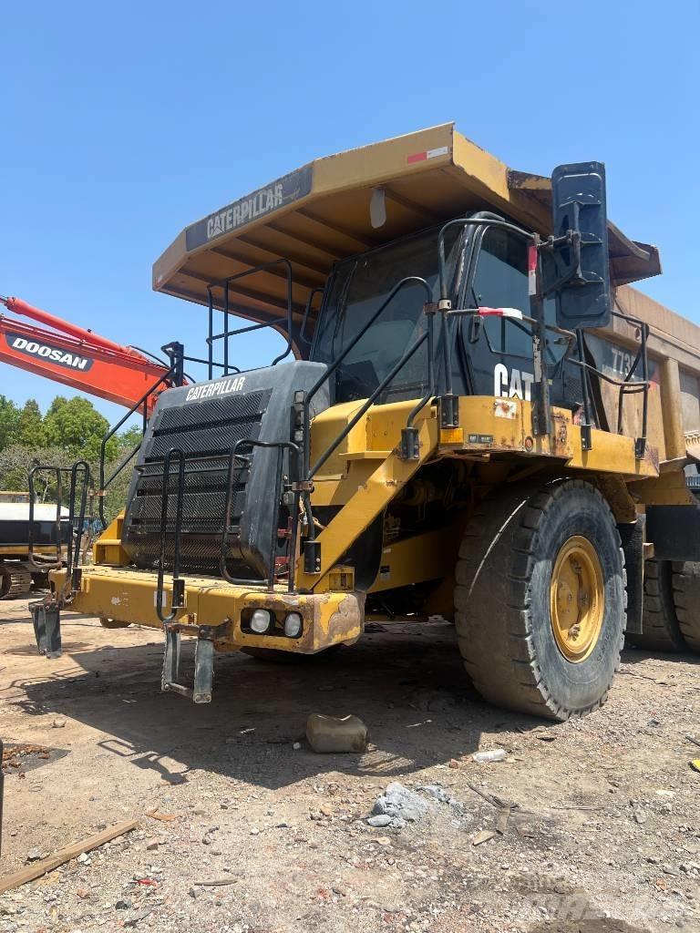 CAT 773F Starre dumpers