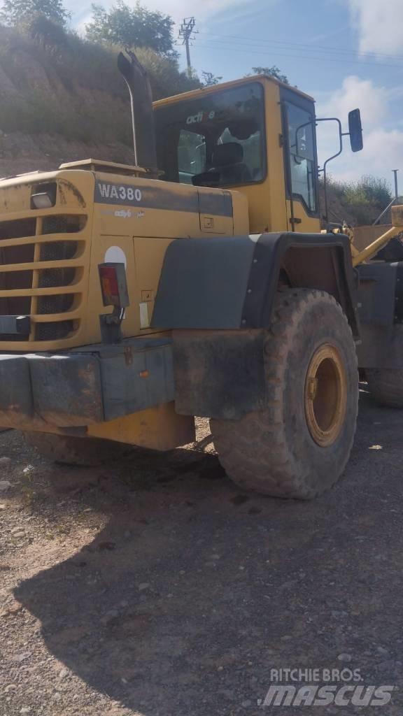 Komatsu WA 380-3H Wielladers