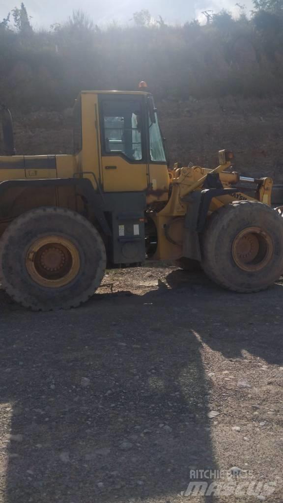 Komatsu WA 380-3H Wielladers