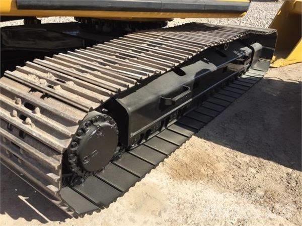 CAT 325 D L Rupsgraafmachines