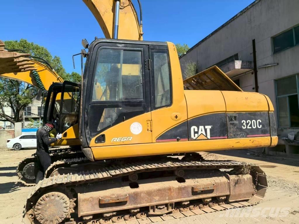 CAT 320 C Rupsgraafmachines