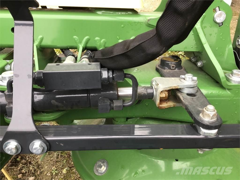 Krone Vendro 820 Schudders