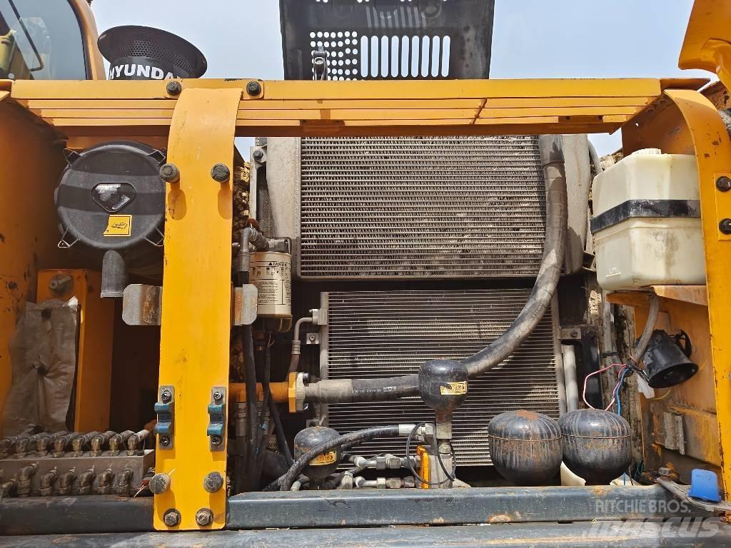 Hyundai R210W-9 Wielgraafmachines