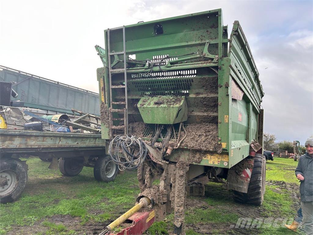 Strautmann PS 2401 Mestverspreider