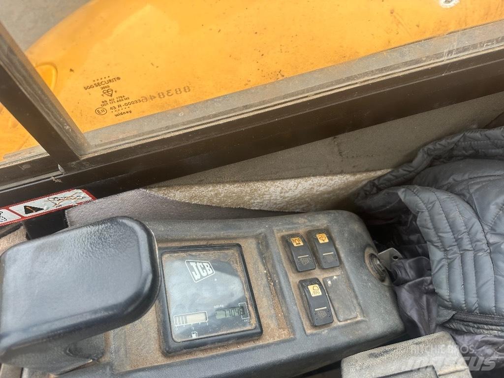JCB 8060 Minigraafmachines < 7t