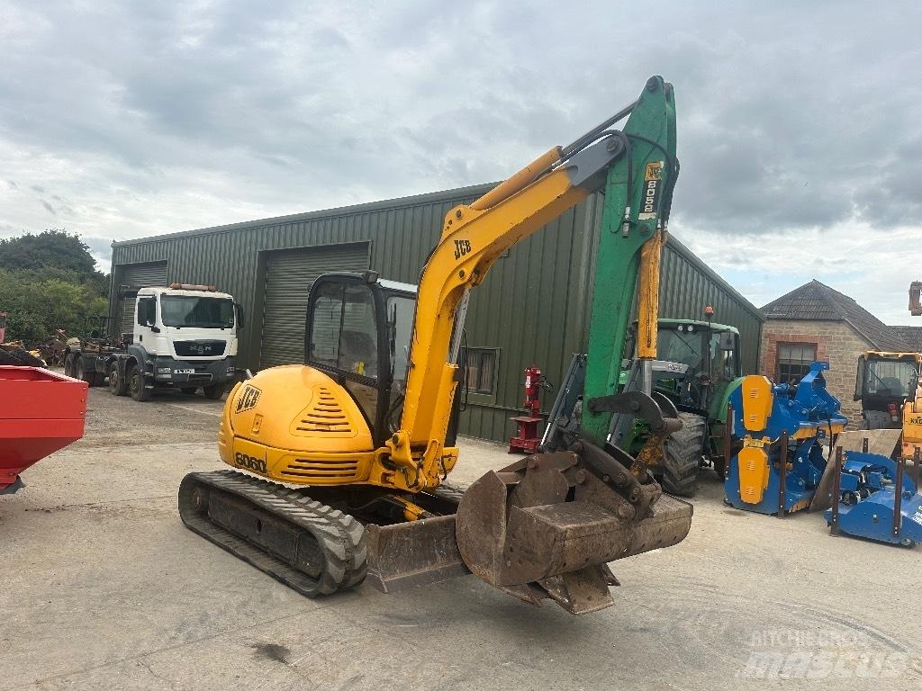 JCB 8060 Minigraafmachines < 7t