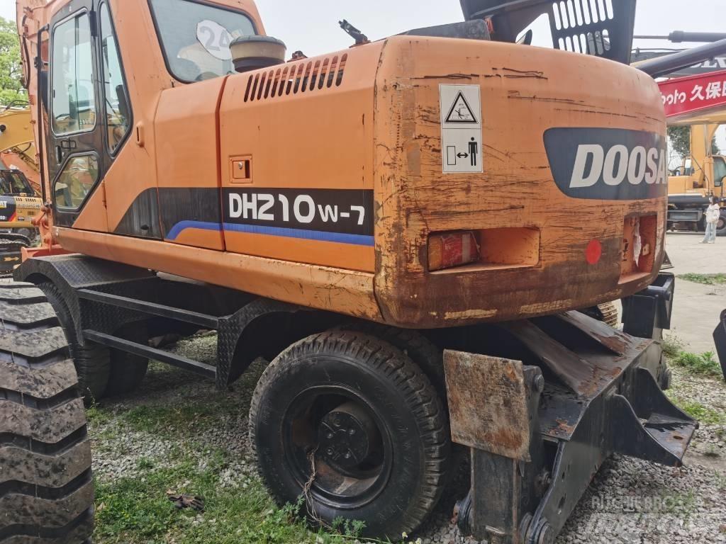 Doosan DH 210 W-7 Wielgraafmachines