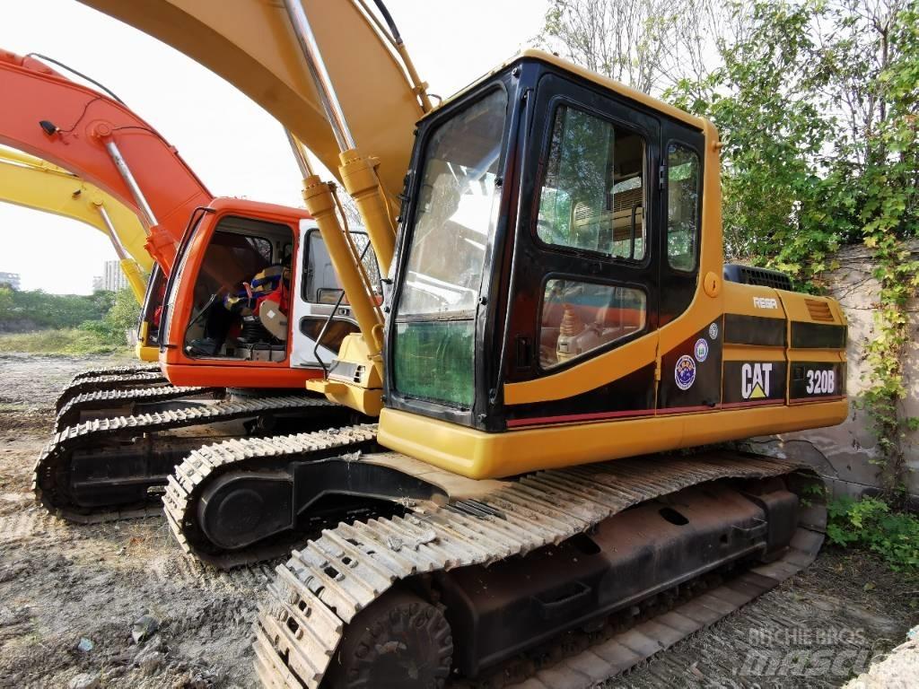 CAT 320 B L Rupsgraafmachines