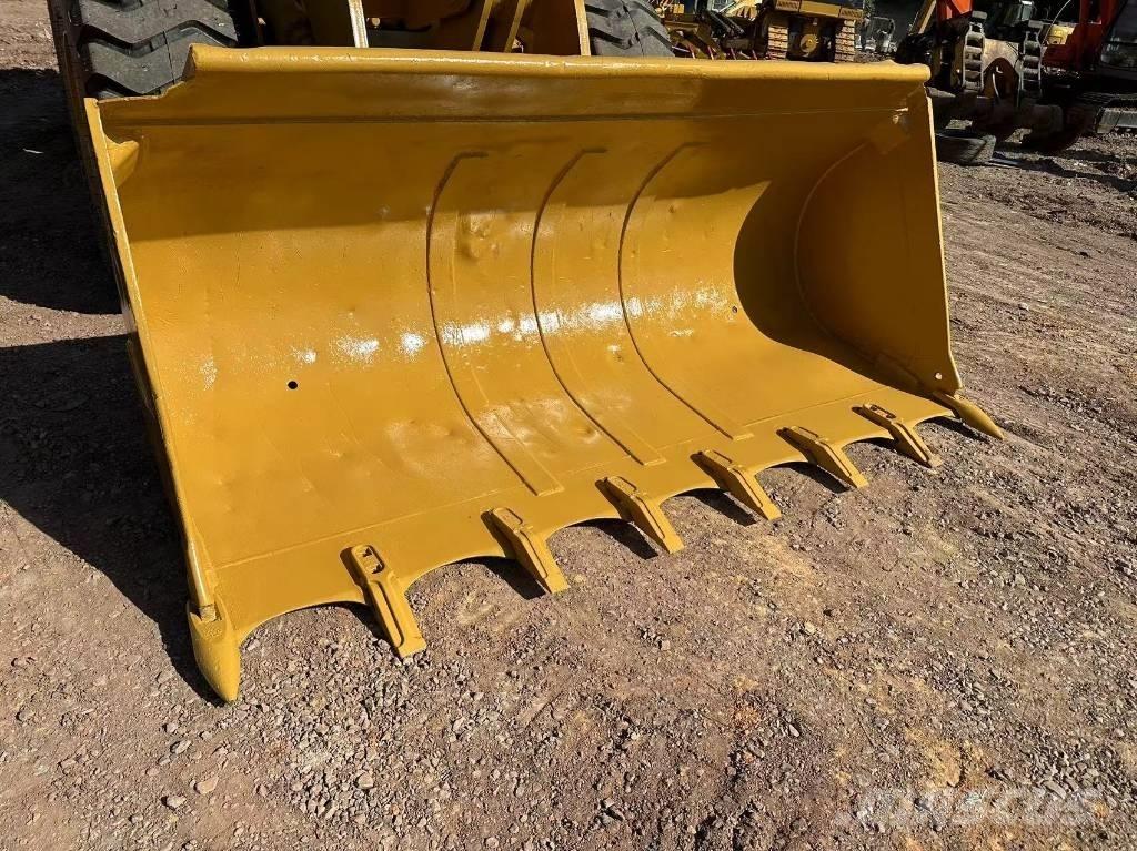 CAT 966H Wielladers