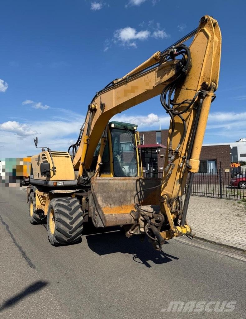 Volvo EW 140 B Wielgraafmachines
