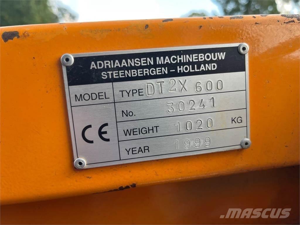 Baselier DT 2x 600 Uitkuilmachines