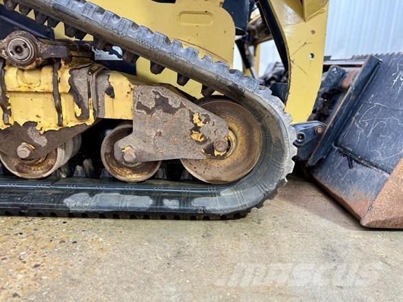 CAT 249D Schrankladers