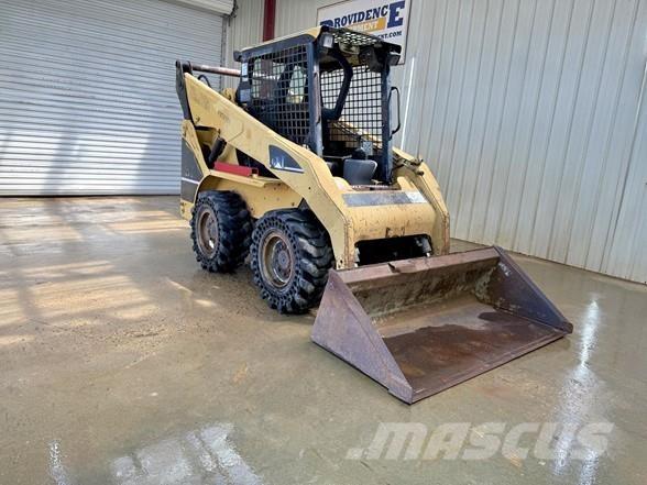CAT 262B Schrankladers
