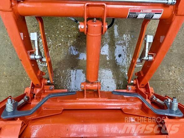 Kubota BX23S Graaf-laadcombinaties