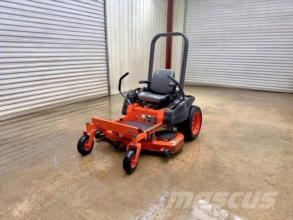 Kubota Z121S Zero-turn grasmaaiers