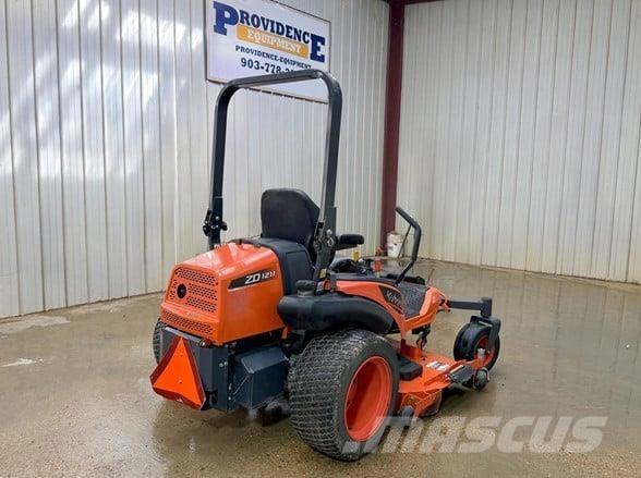 Kubota ZD1211L Zero-turn grasmaaiers