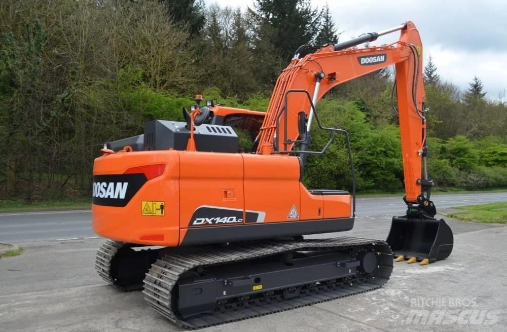 Doosan DX 140 LC-5 Rupsgraafmachines