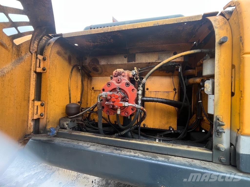 Hyundai 210-9! Rupsgraafmachines