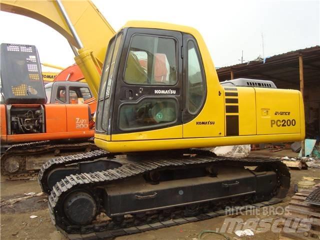 Komatsu PC 200-6 Rupsgraafmachines