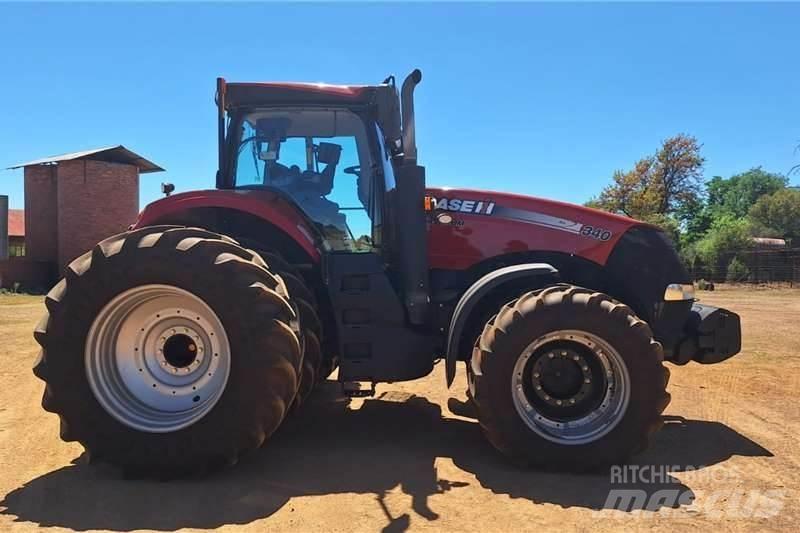 Case IH Magnum 340 Tractoren