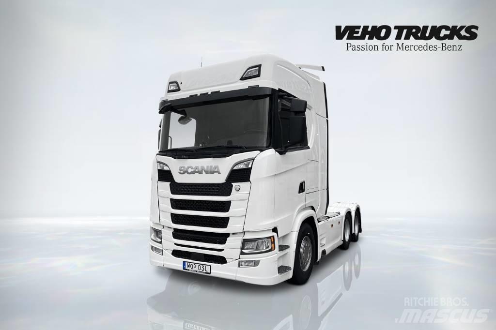Scania S 580 6x2 Trekkers