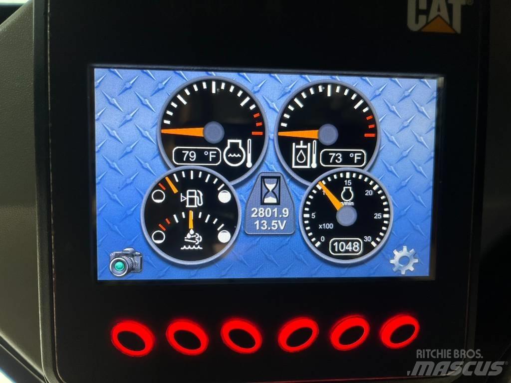 CAT 299 D 2 XHP Schrankladers