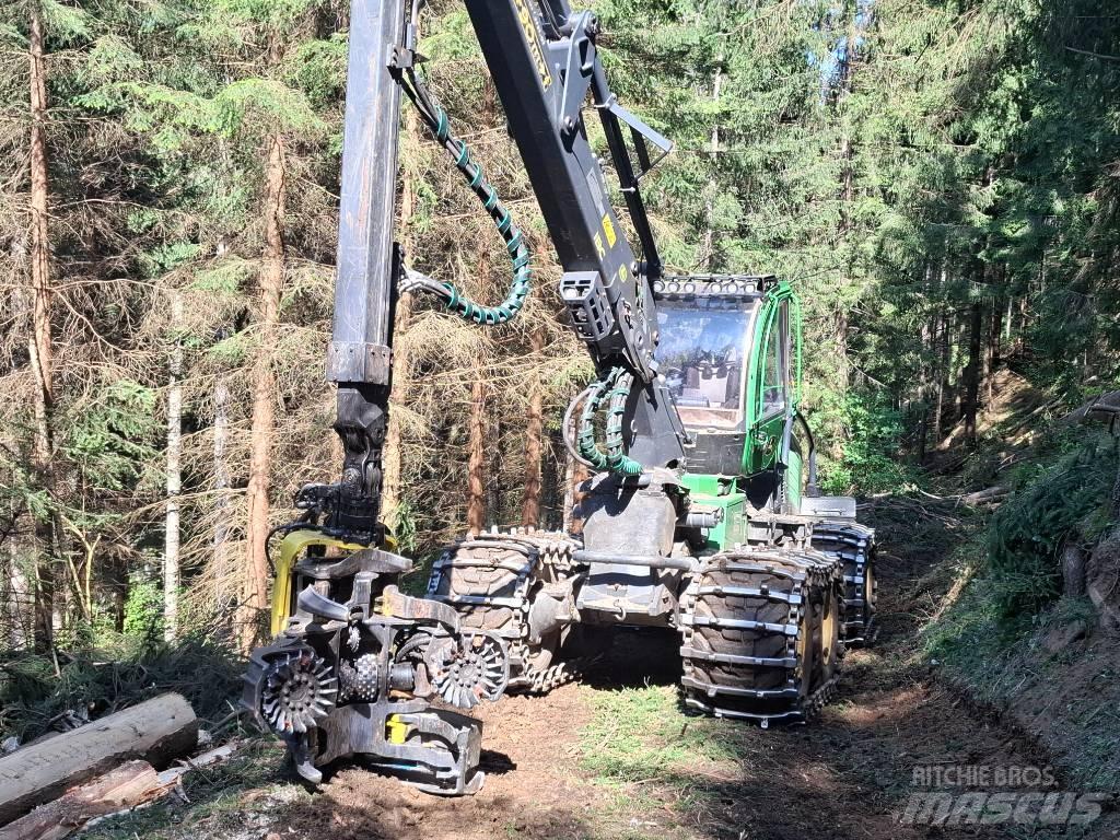 John Deere 1170 G Harvesters