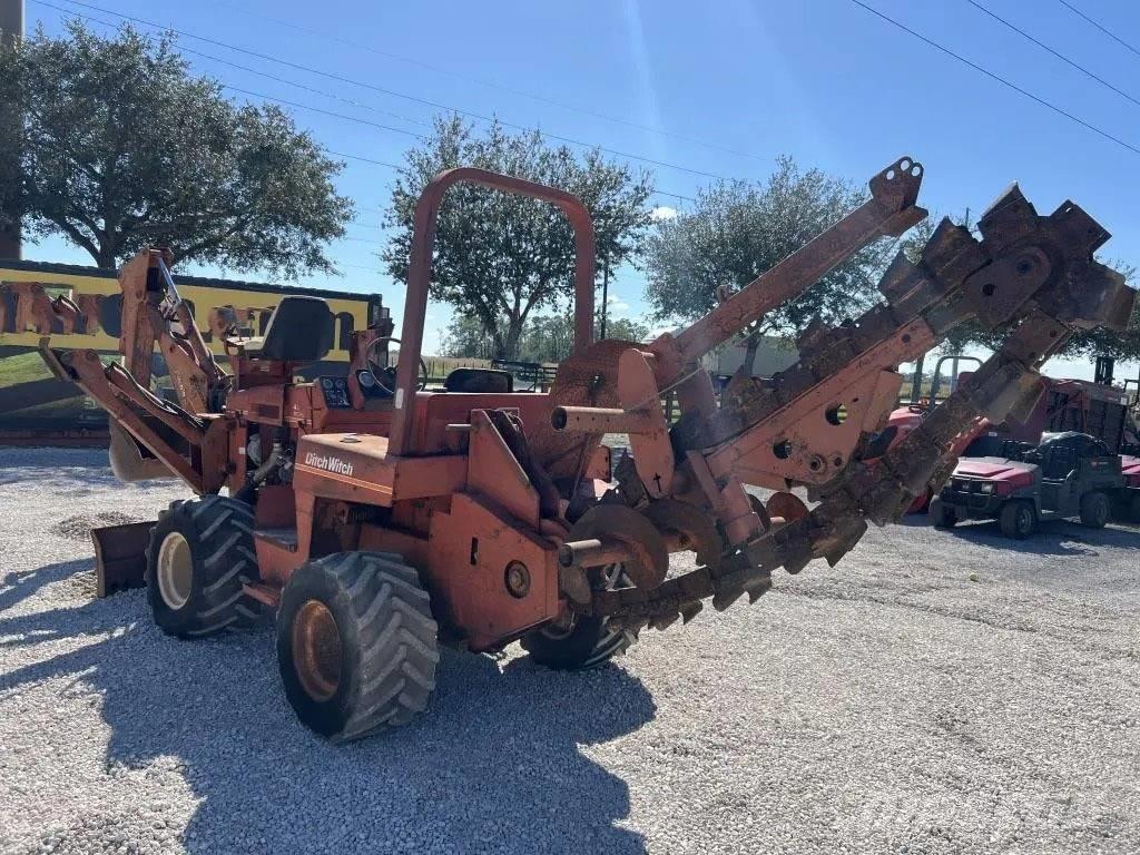 Ditch Witch 4010 DD Sleuvengravers