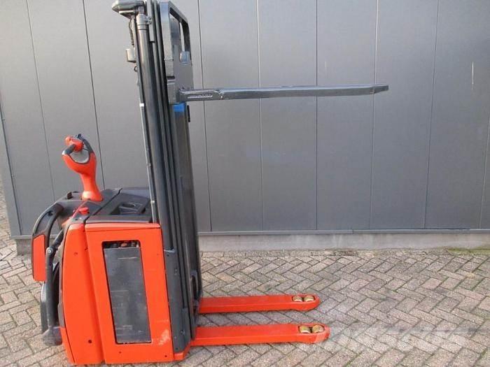 Linde L14 AP Meeloop stapelaar