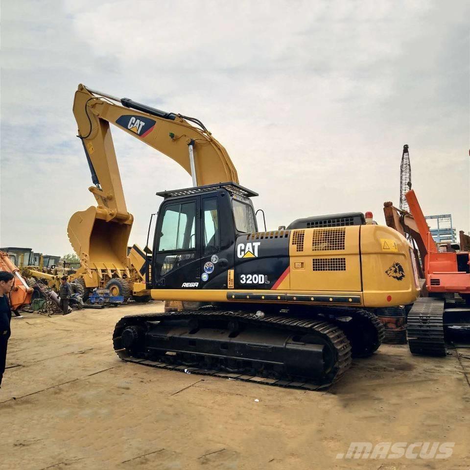 CAT 320D Rupsgraafmachines