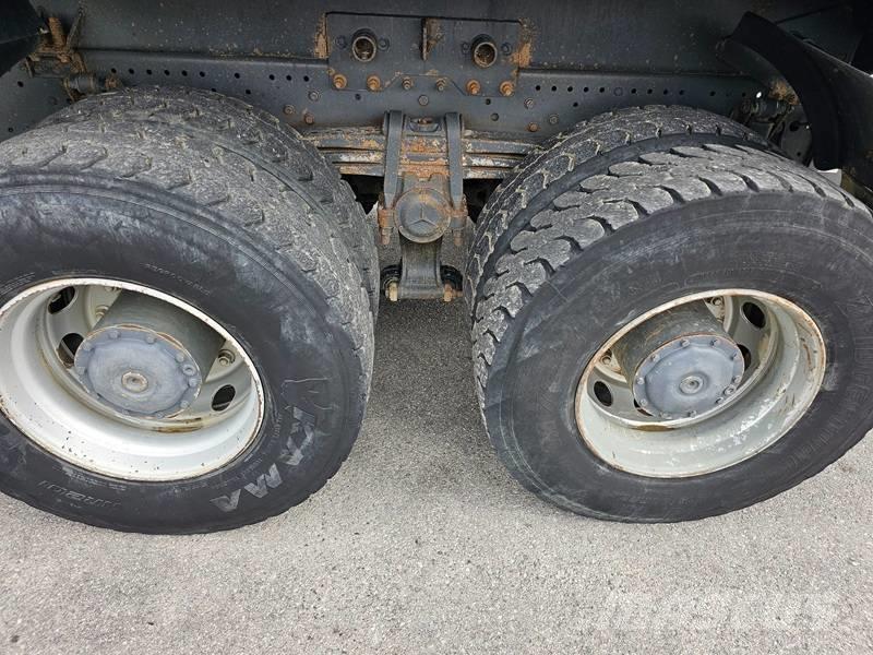 Mercedes-Benz DB3244 Kipper