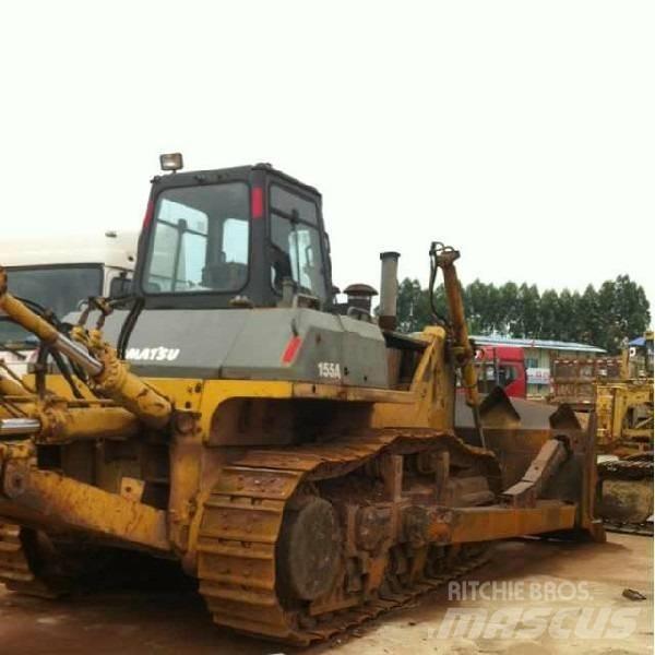 Komatsu d155a-3 Rupsdozers