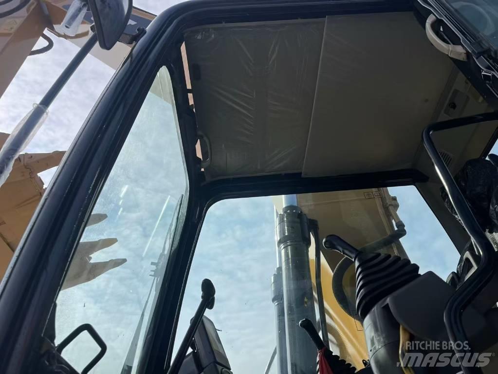 CAT 320 D Rupsgraafmachines